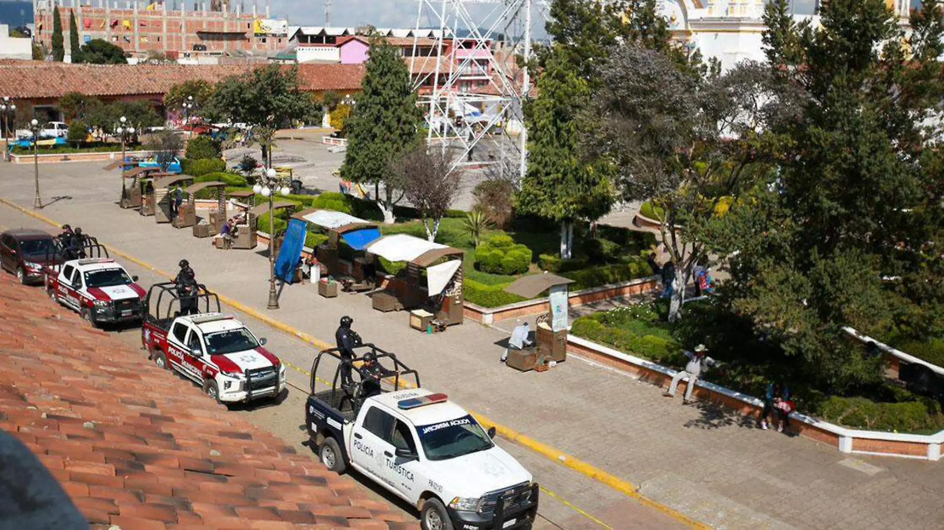 Manifestantes exigieron la destitución de todo el Concejo Municipal de Chignahuapan